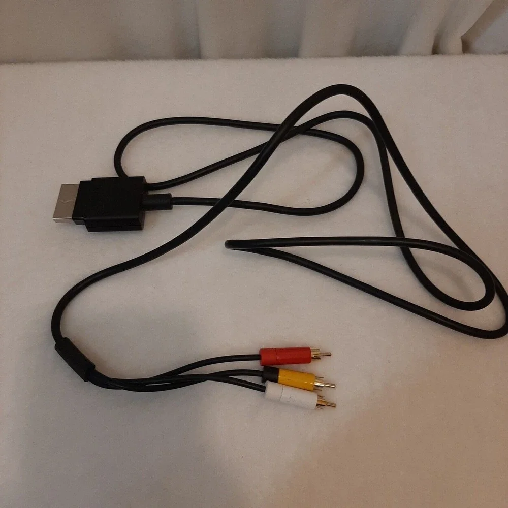 Genuine Official OEM Microsoft XBOX 360 S Slim Black Composite AV Cable UNTESTED
